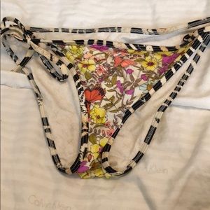 Victoria secret bathing suit 👙 bottom